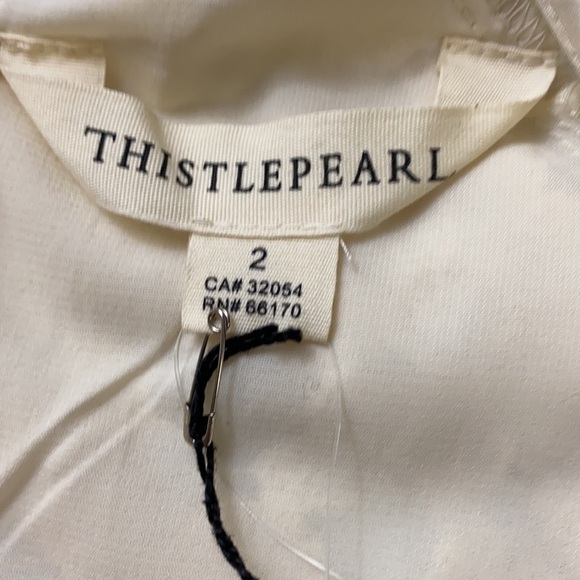 Thistle Pearl Cream Crocheted 3D Flowers Dress - Picture 5 of 6